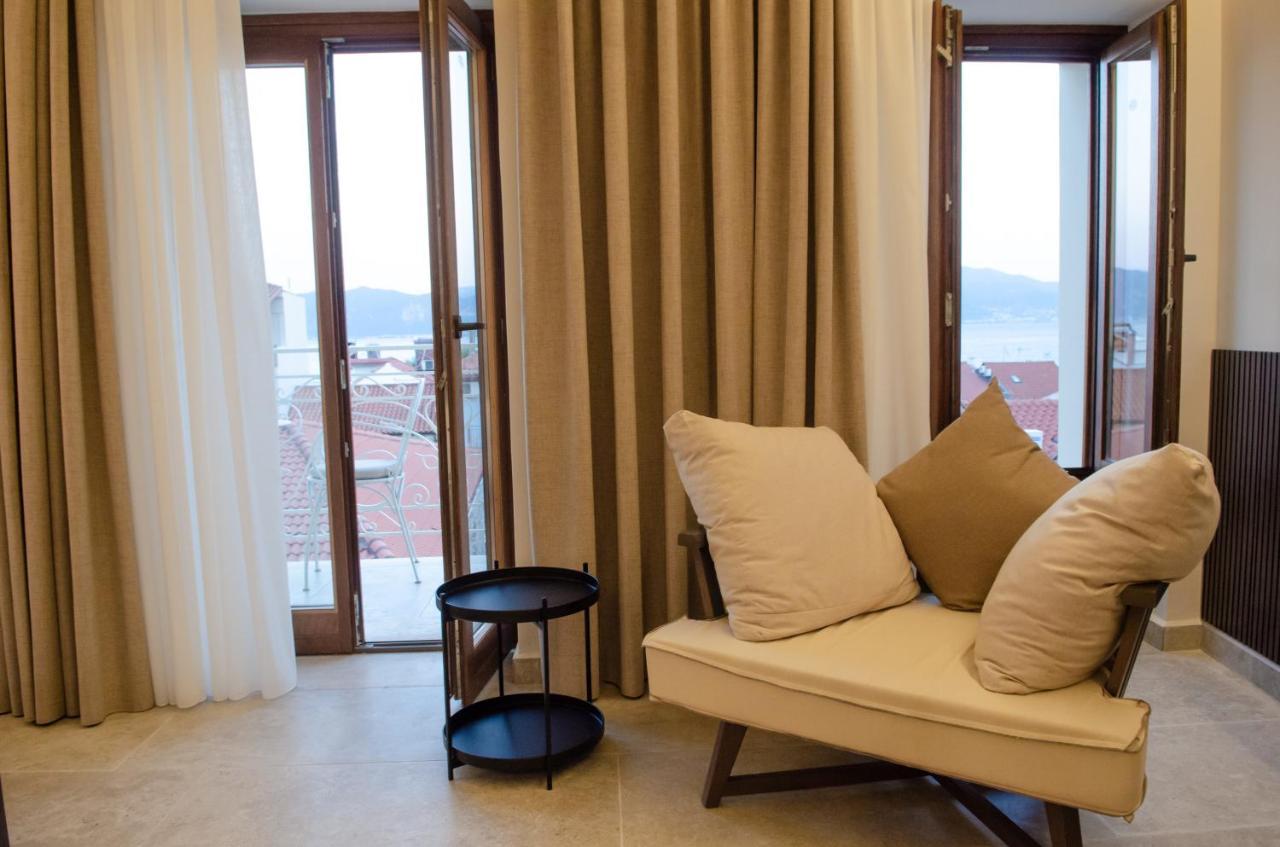 Leone Suites Нафпактос Экстерьер фото